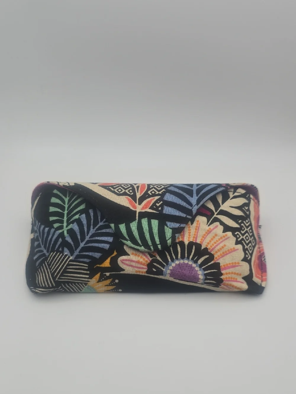 Vera Bradley Floral Multi-Color Foldover Clutch Sunnies Hard Case (EUC)🌸🌻🌼